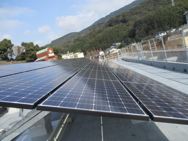 土井の首合同庁舎太陽光発電設備 (3)